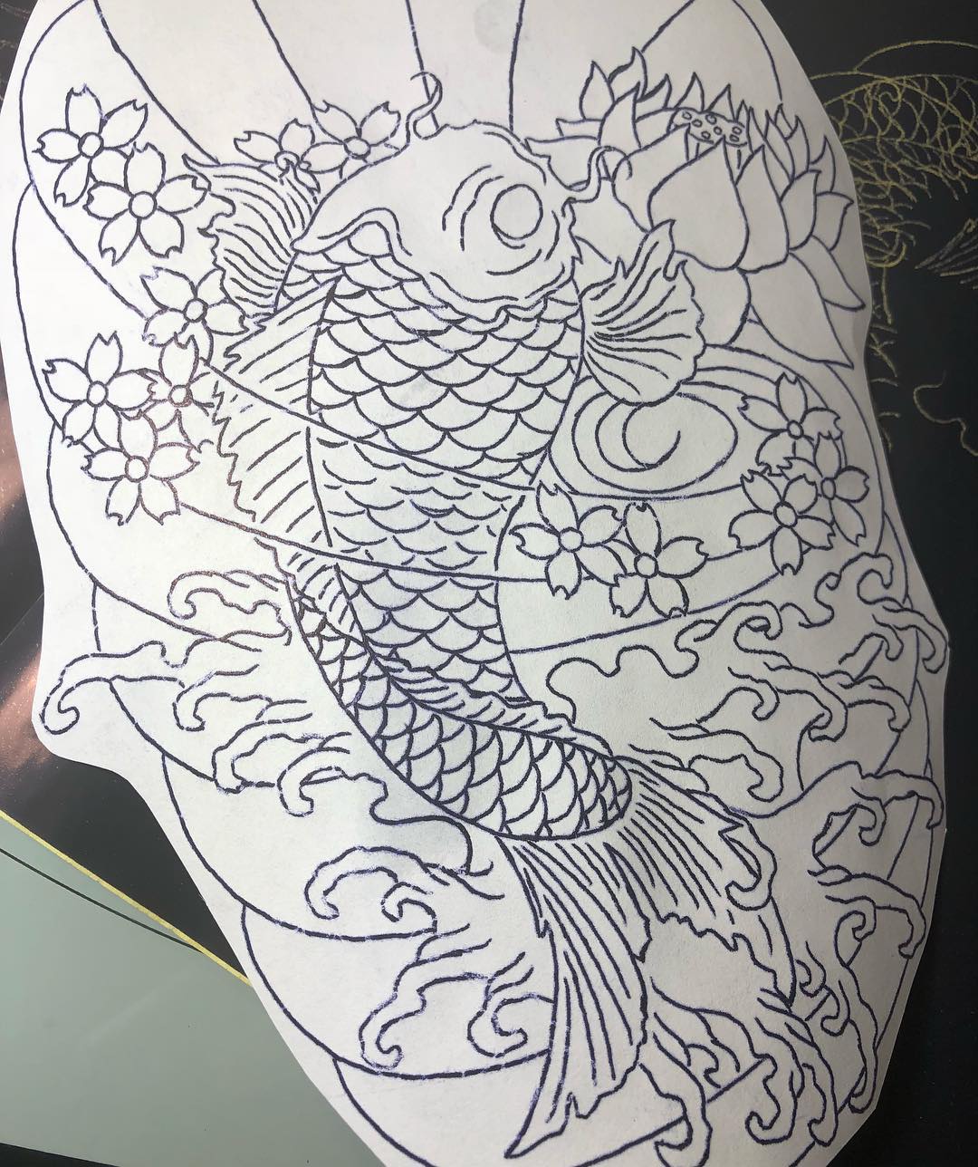 做展览行业的鄂先生樱花鲤鱼纹身手稿